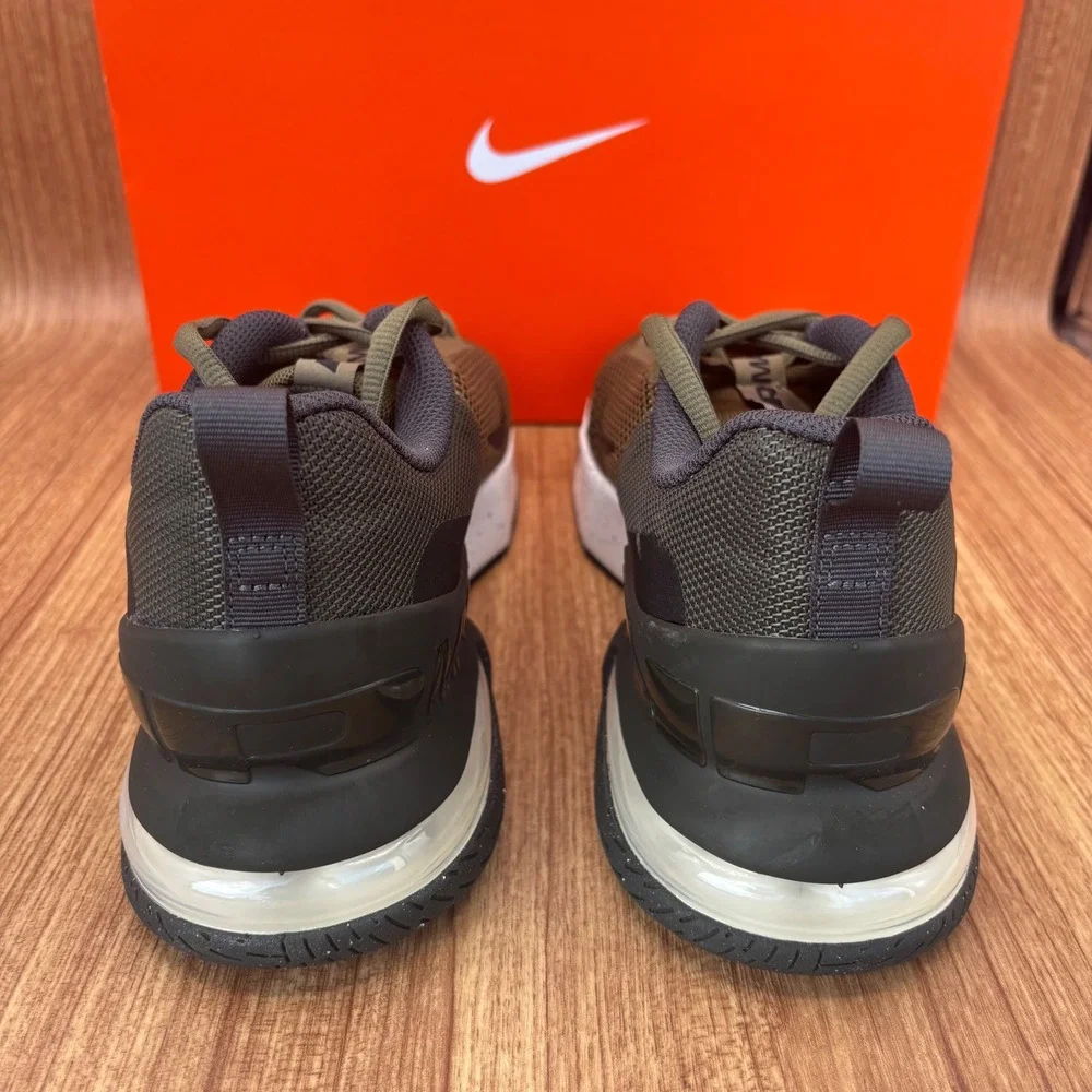 NEW Nike Air Max Alpha Trainer 6 Mens 9 Olive Black FQ1833-200 Training Shoes
